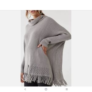 Sweater buy pinkalicious one size Fringe bottom